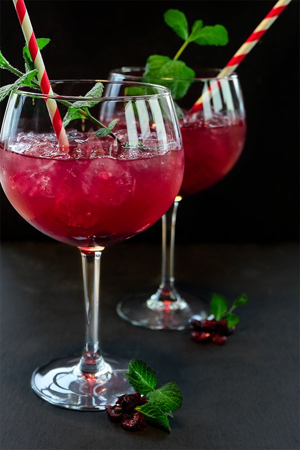 Cocktail-Red-Nose-Rum-Punch Winterse Cocktails