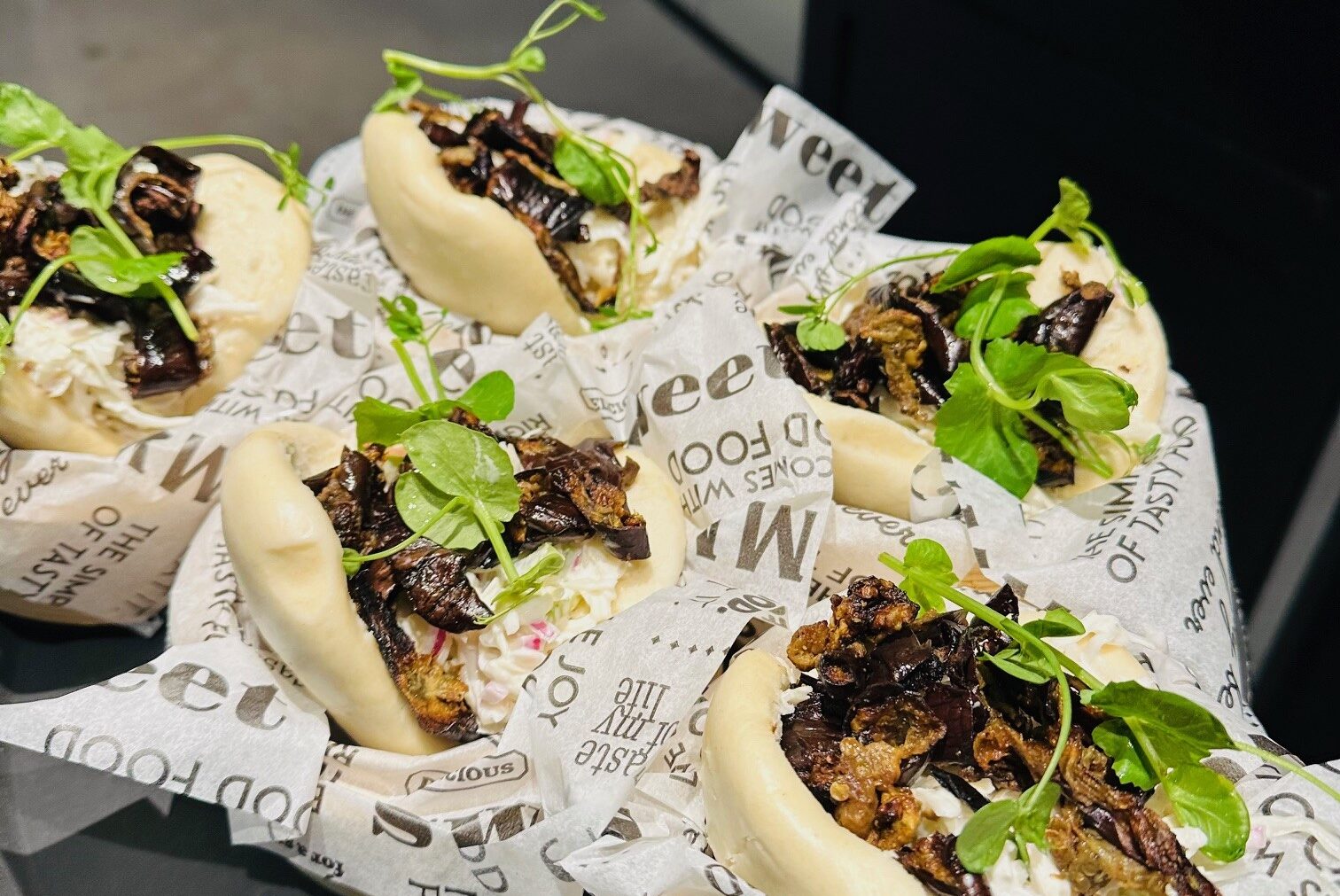 Steambun walking dinner