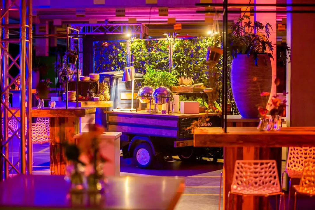 Piaggio mobiele foodtruck van LaVie Catering ingezet op zakelijk event